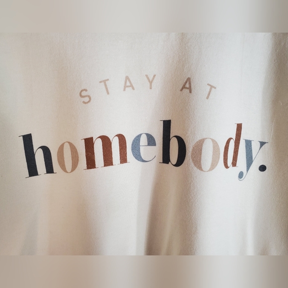 Very cute LS tee - Picture 3 of 6